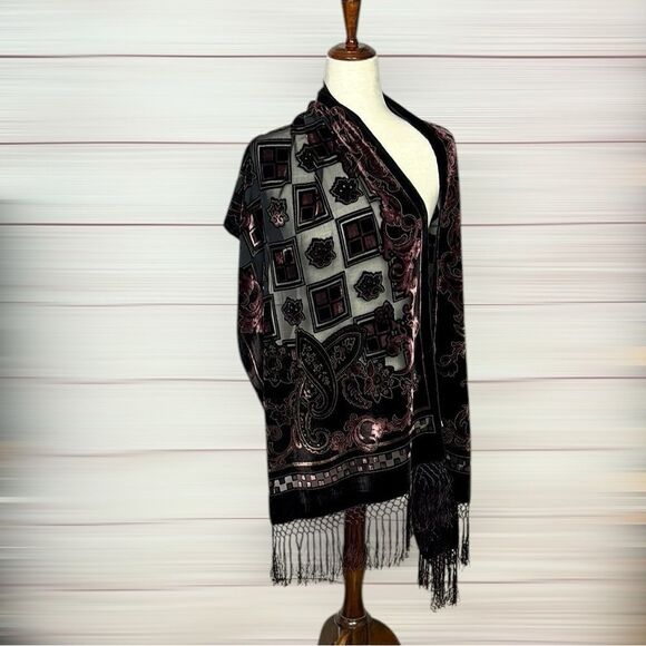 Dark Burgundy Scarf Shawl Burnout Velvet Silk Lined Fringes - Picture 4 of 14